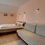 Rentplanet - *