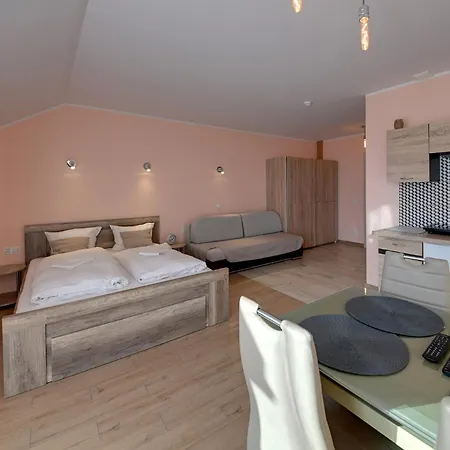 Rentplanet - *