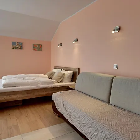 Rentplanet - *