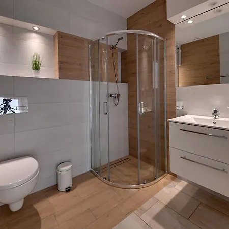 Rentplanet - Apartment *