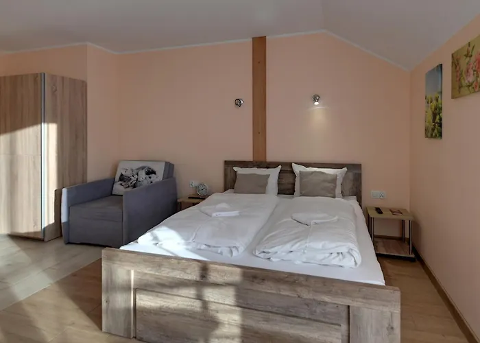 Apartment Rentplanet - *